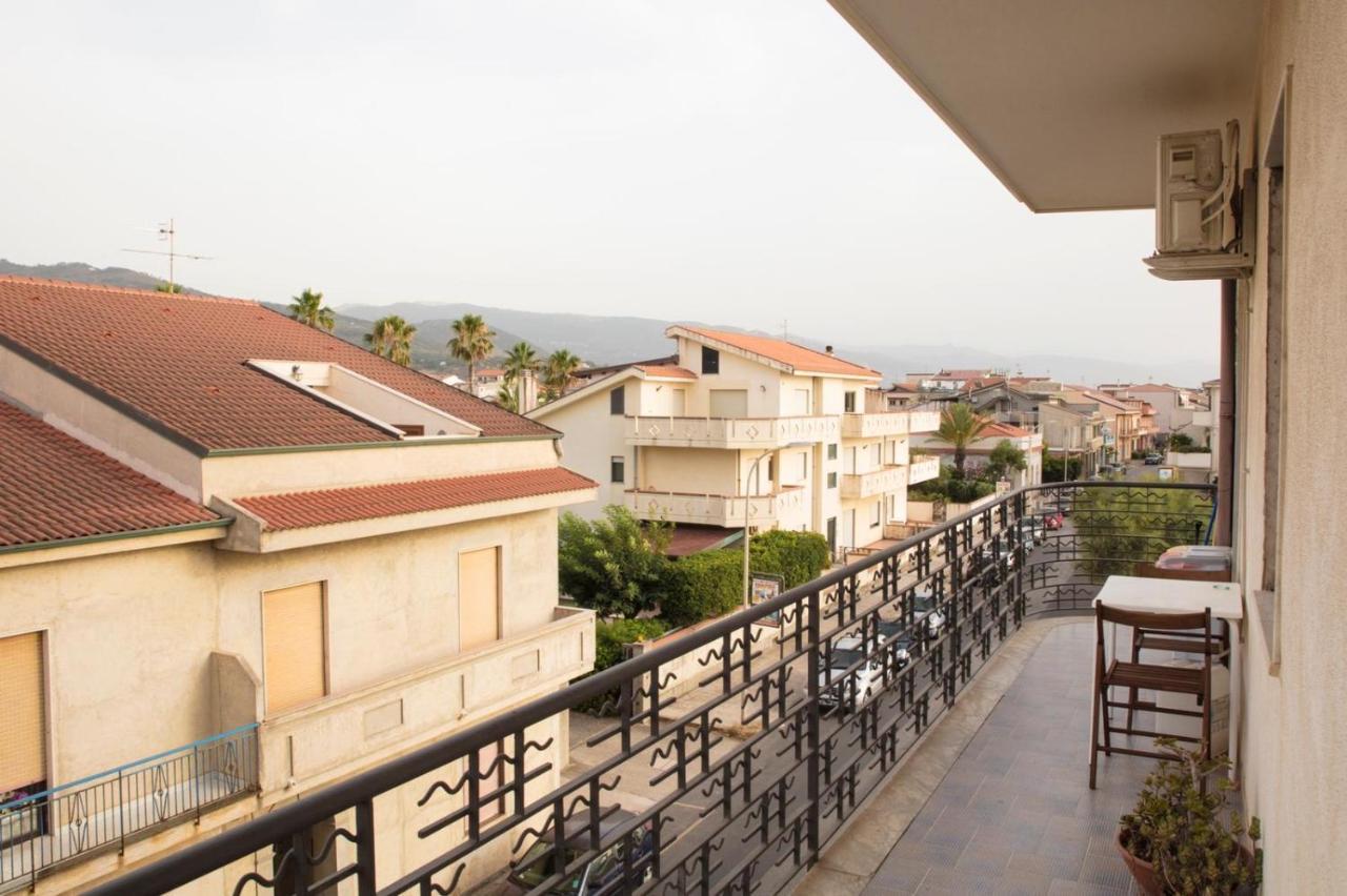 Glbapartments Capo d'Orlando Exterior photo